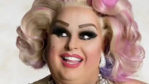 BAllinaNewsDaily_Maxi shield Medium